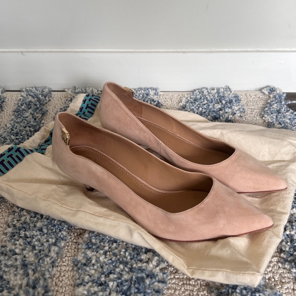 Tory Burch Elizabeth Kitten Pump - Perfect Blush - Picture 1 of 6